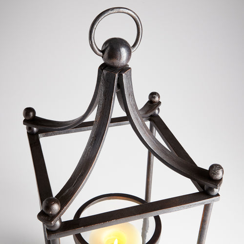 Small Foxboro Candleholder By Cyan Design