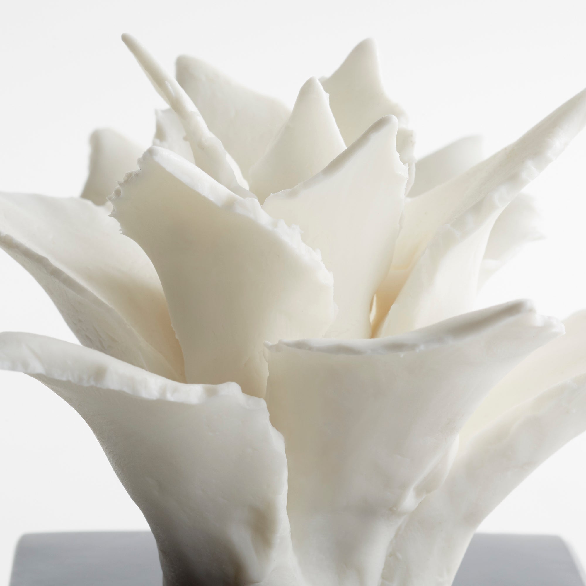 Small Calendine Sculpture By Cyan Design