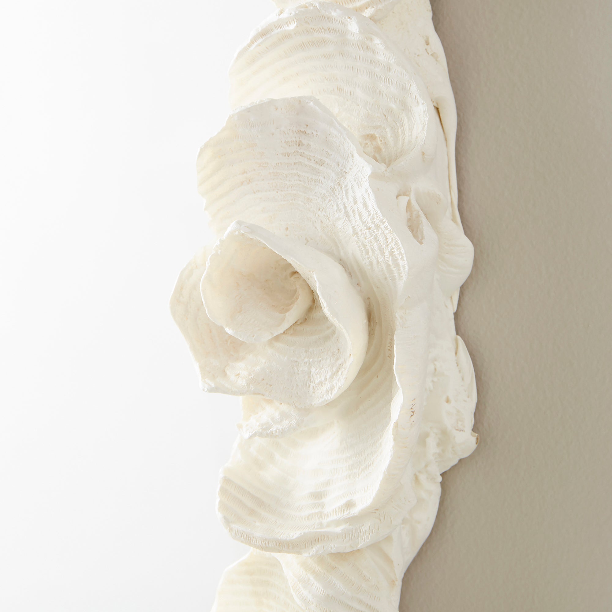 Gardenia Mirror By Cyan Design