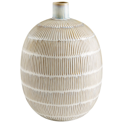Saxon Vase By Cyan Design