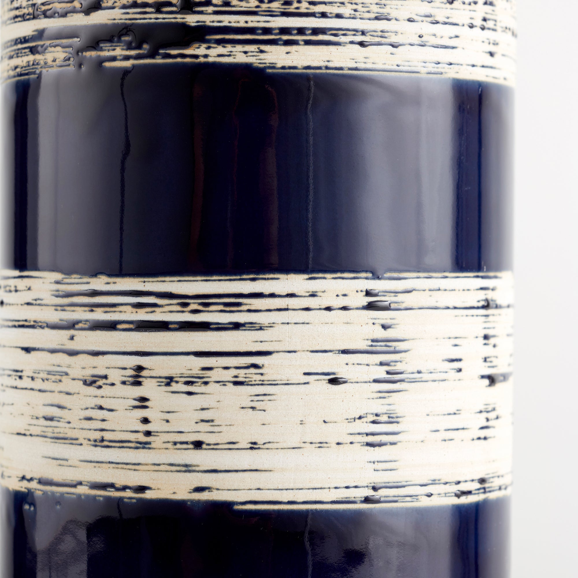 Bristle Brush Table Lamp By Cyan Design