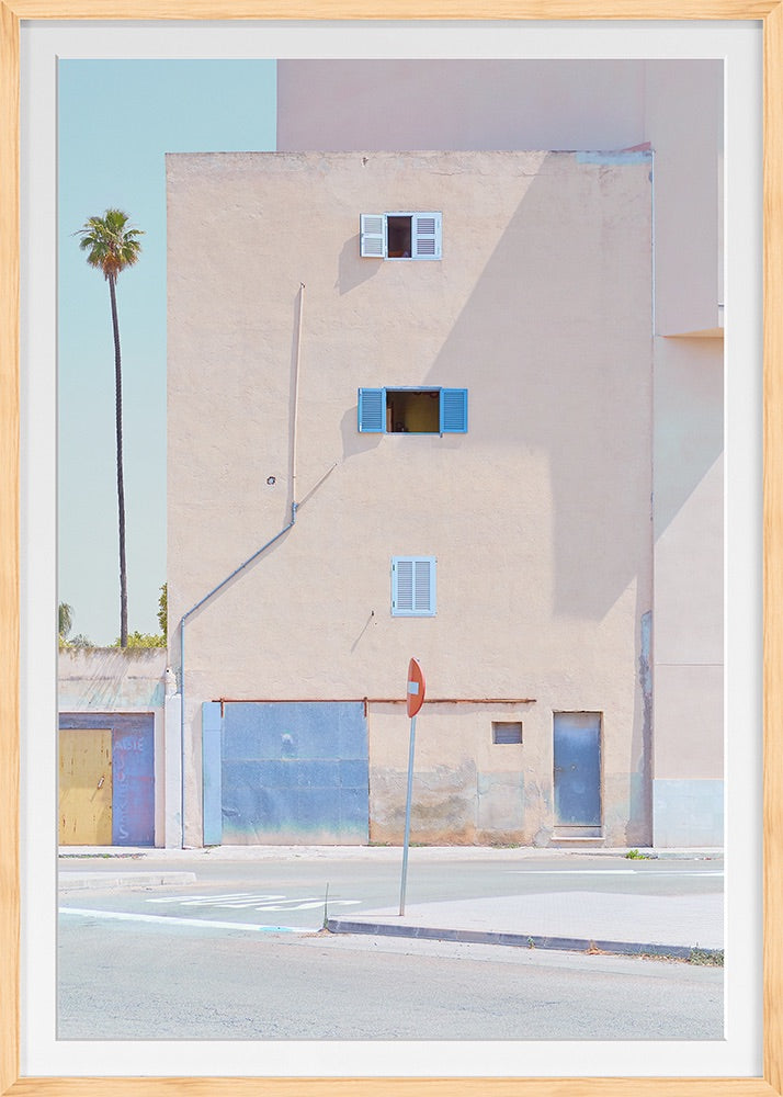 Grand Image Home Hulett, Three Windows Art