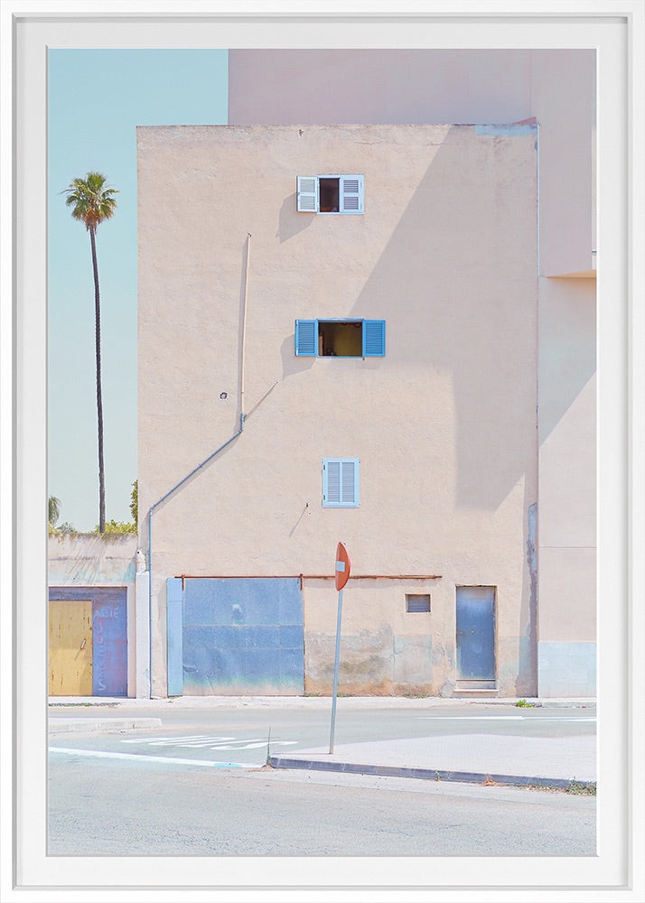 Grand Image Home Hulett, Three Windows Art