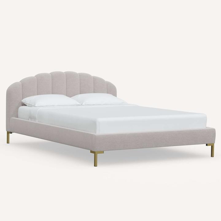 Cloth & Company Isabella Platform Bed