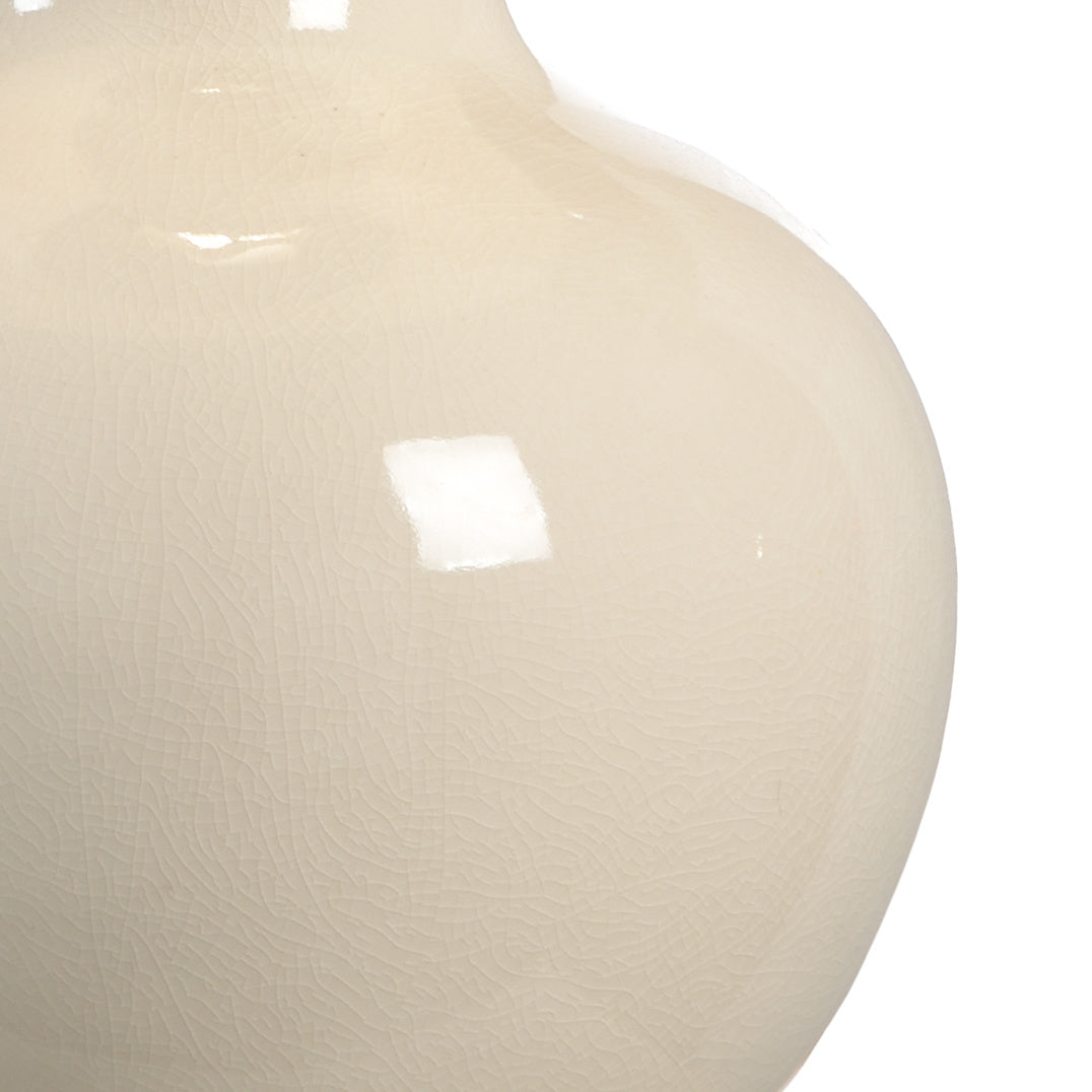 Chelsea House Astor Vase Lamp, Cream