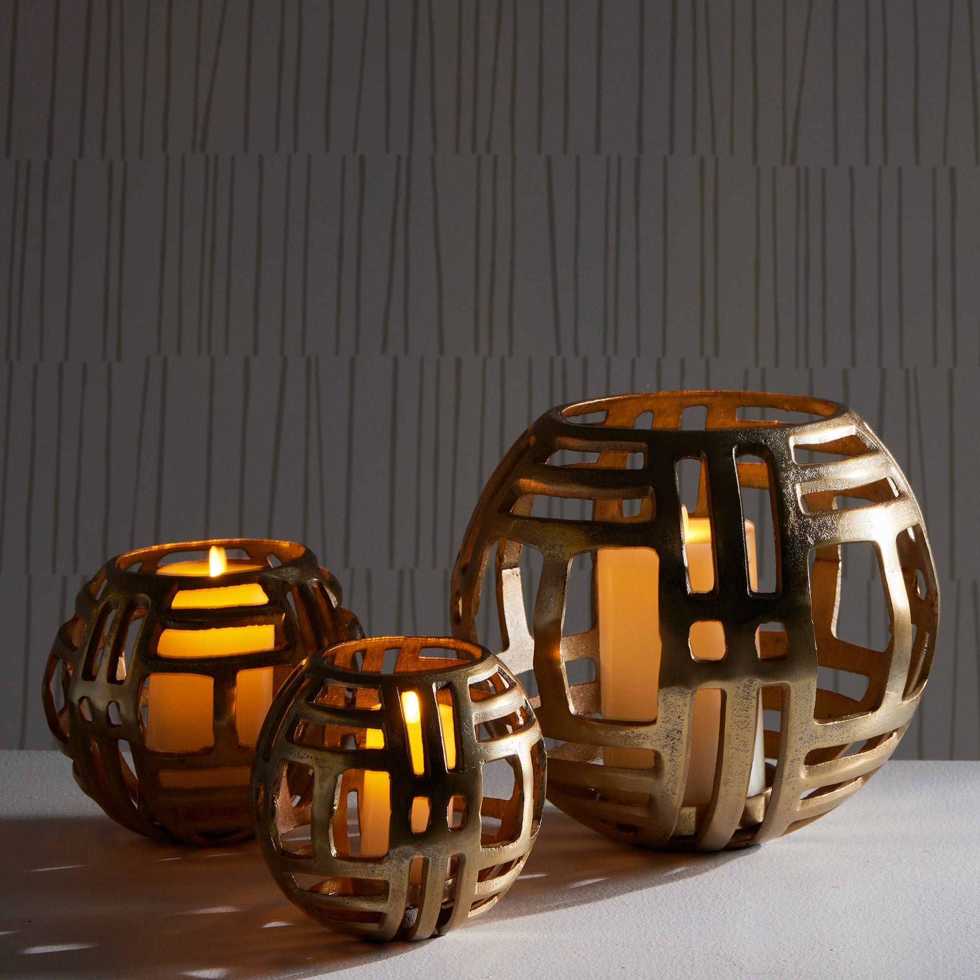 Napa Home And Garden Cecil Hurricane Large