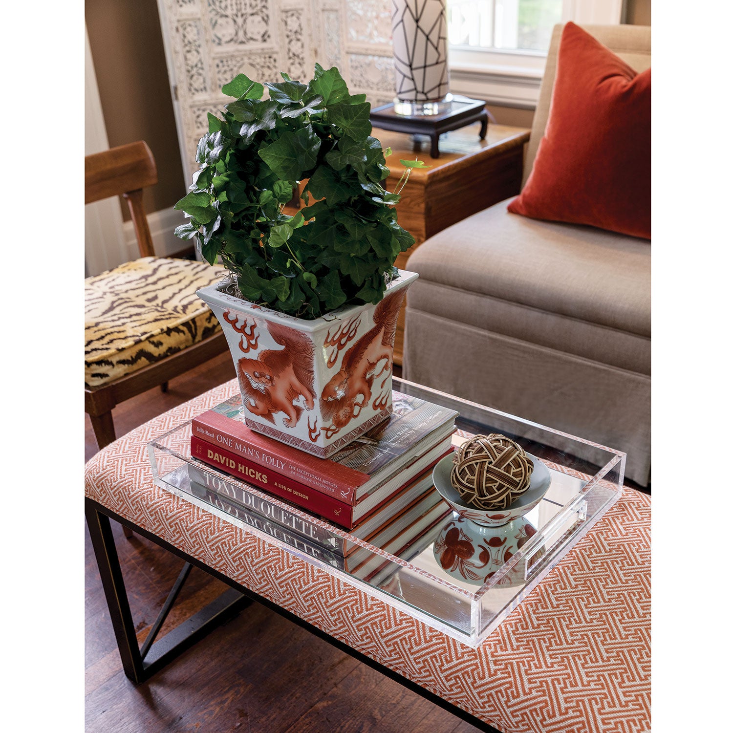 Port 68 Glencoe Lucite Tray