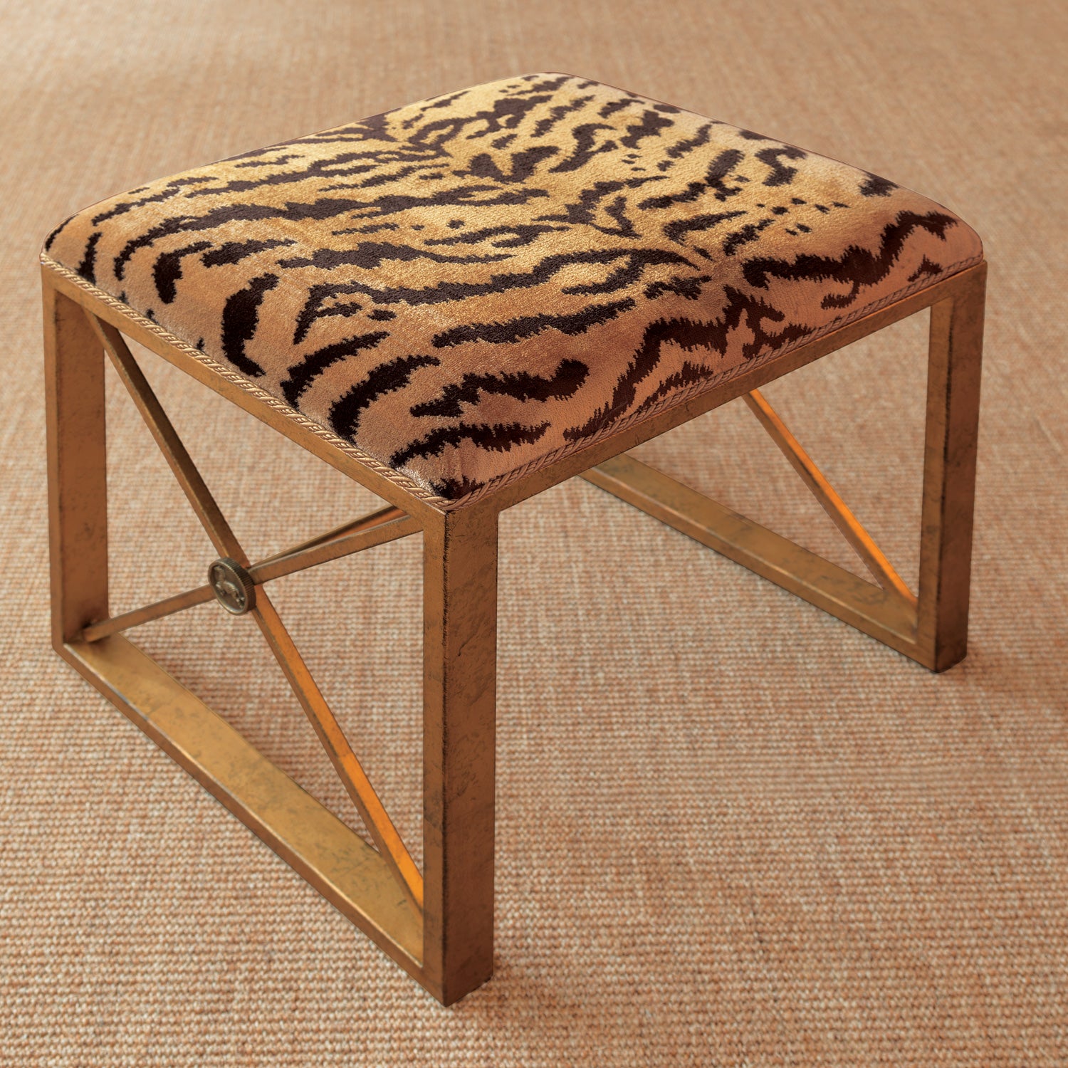 Port 68 Medallion Scalamandre Le Tigre Natural Bench