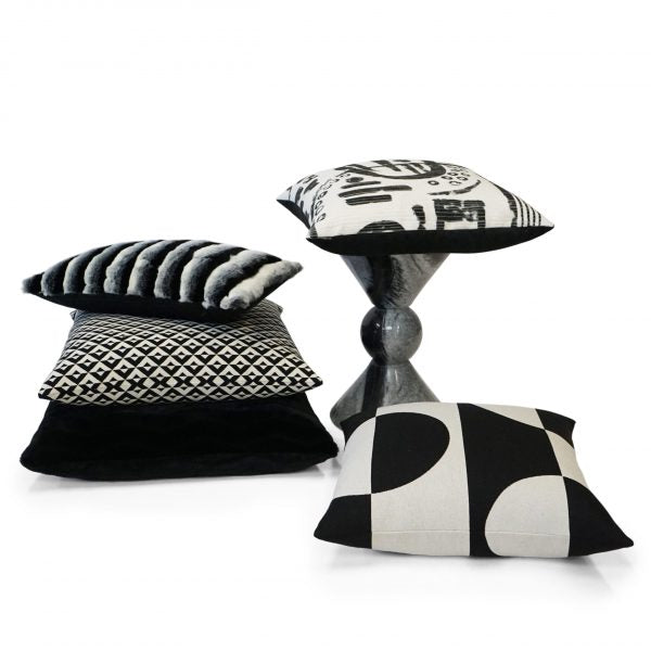 Dv Kap Brush Gesture Pillow