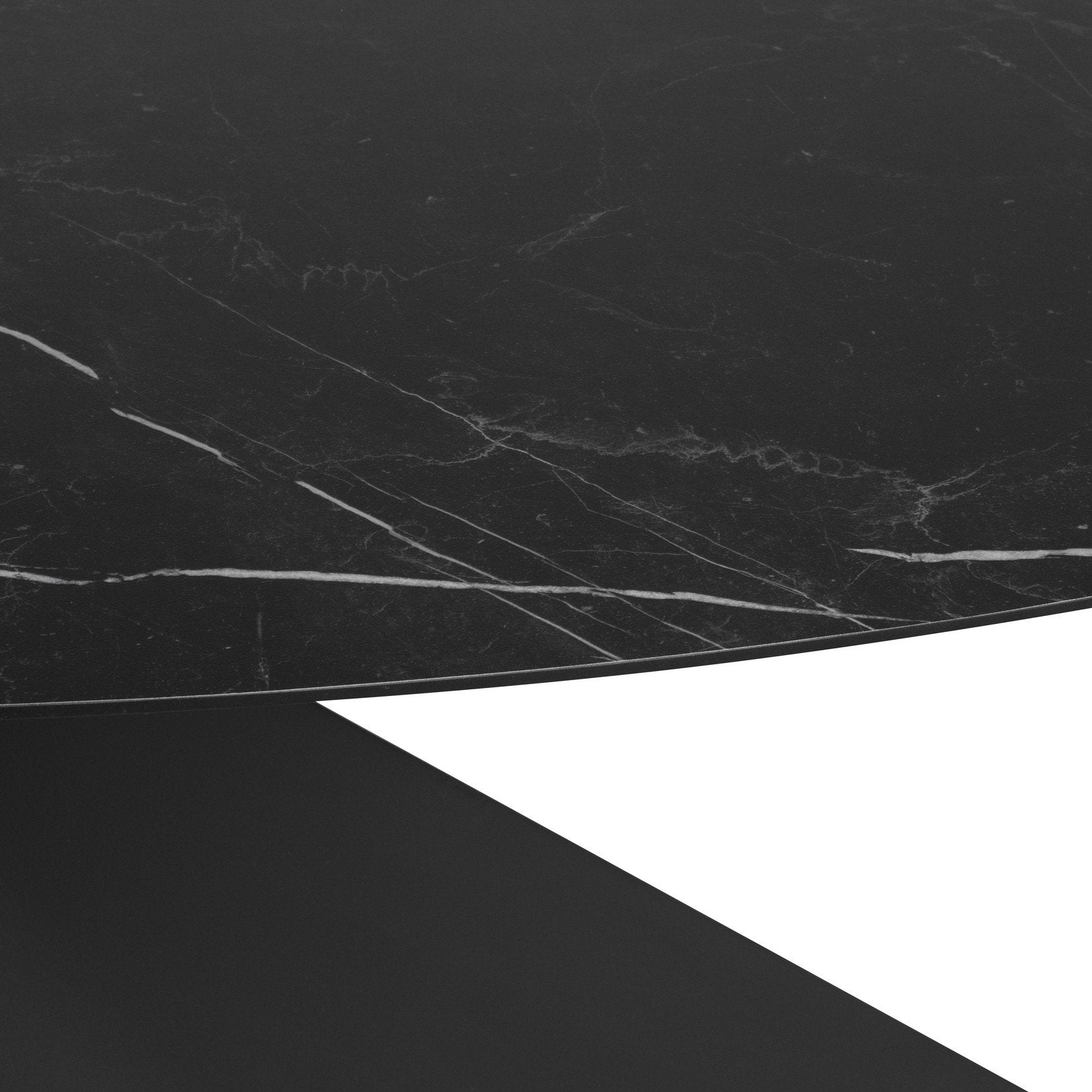 Nuevo Oblo Black Dining Table