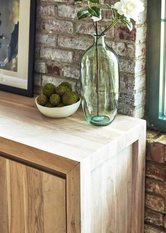 Urbia Brooks Buffet in White Wash