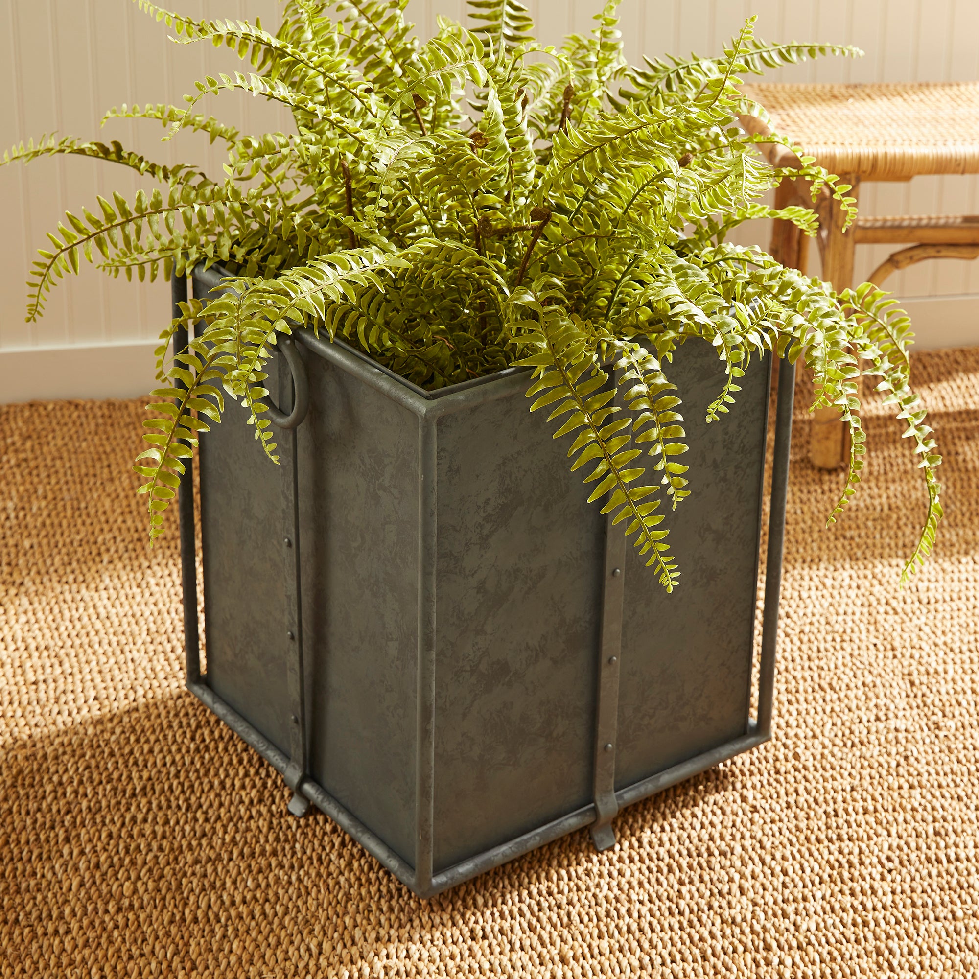 Callahan Square Planter