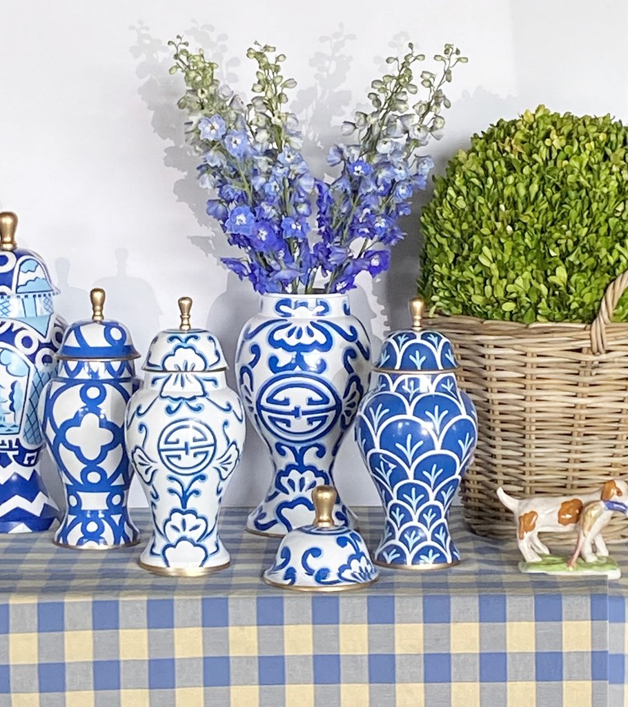 Dana Gibson Sultan Ginger Jar Blue/White