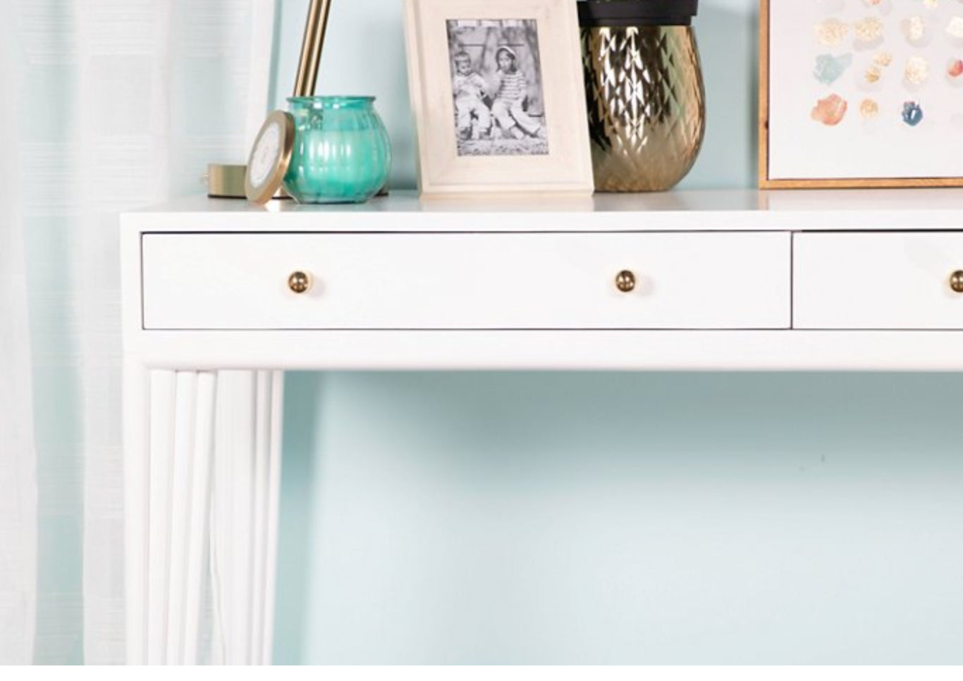 Barcelona Desk in White by David Francis Furniture