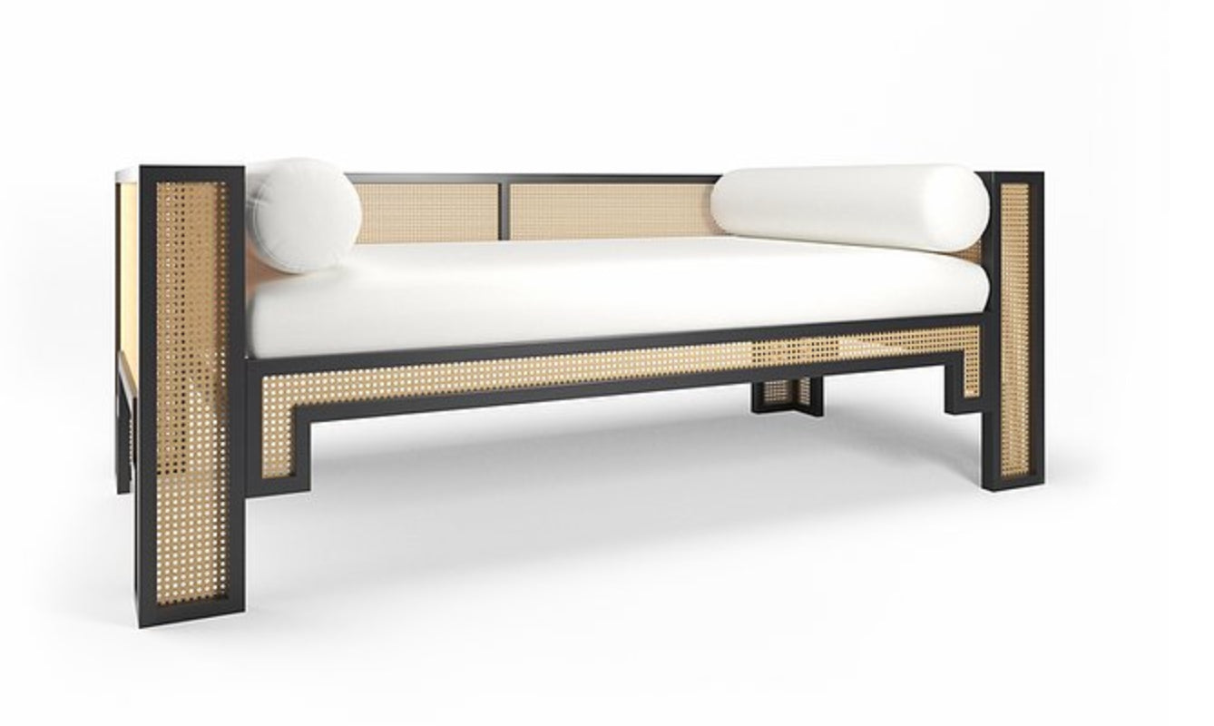 Maggie Cruz Alexandra Daybed