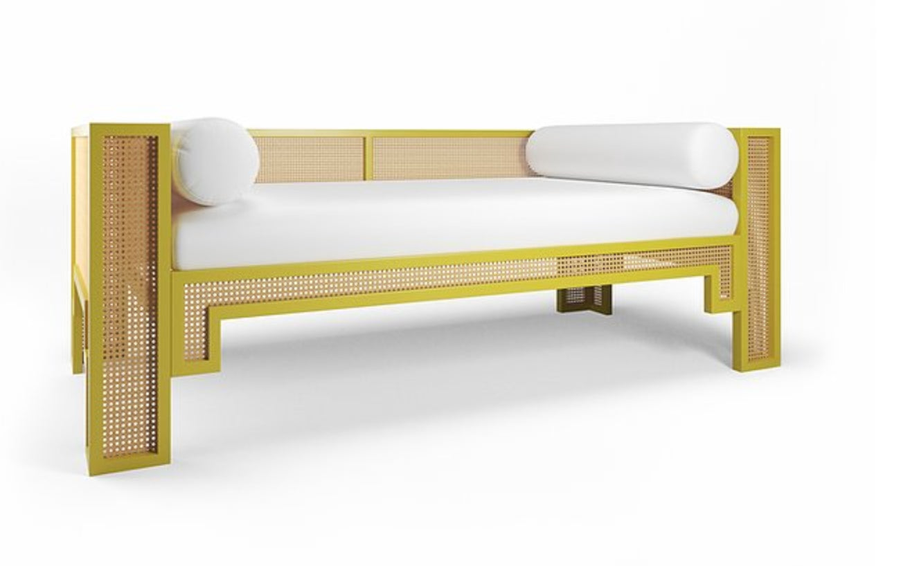 Maggie Cruz Alexandra Daybed