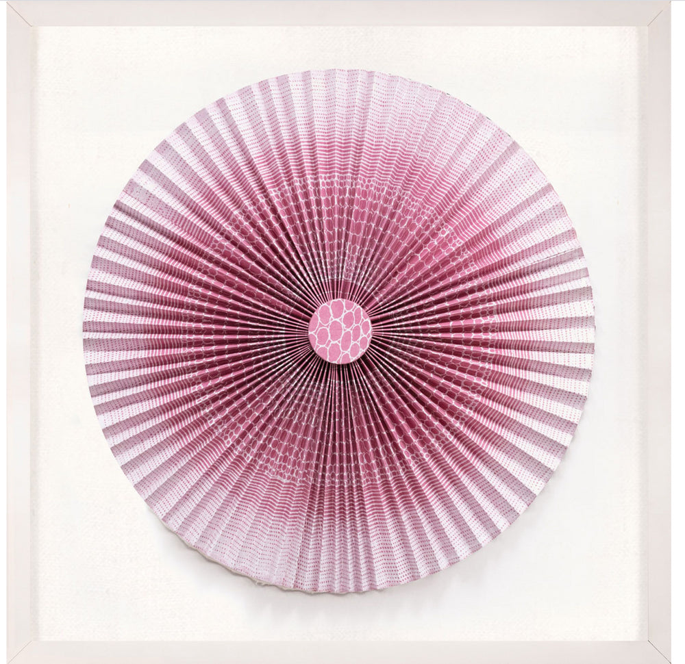 Natural Curiosities Folded Dreams Extra Small, 1