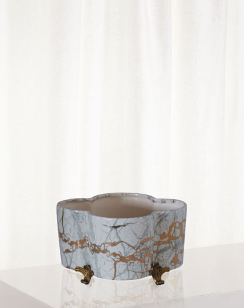 Port 68 Giovanni Quatrefoil Planter