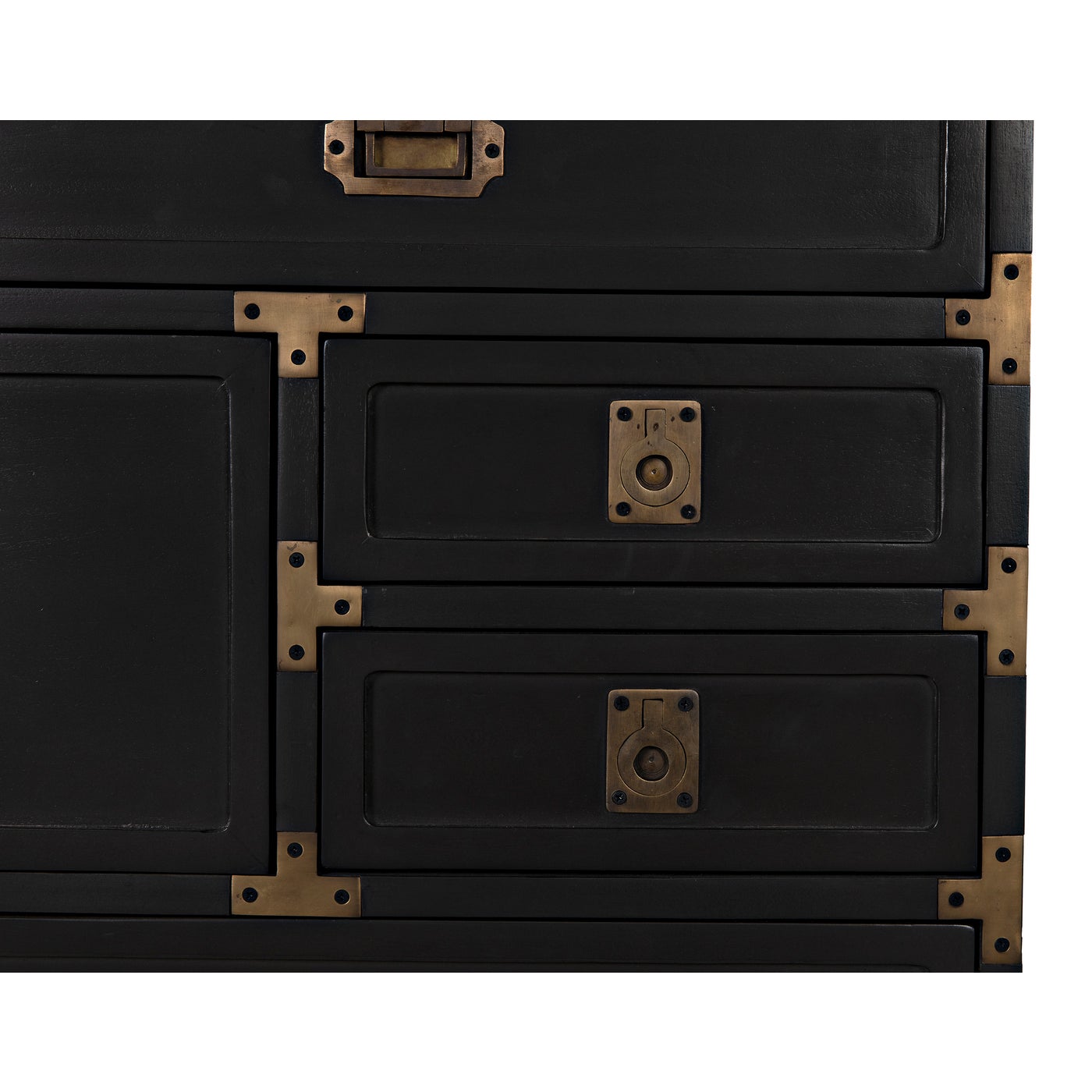 Noir Charles Chest, Pale