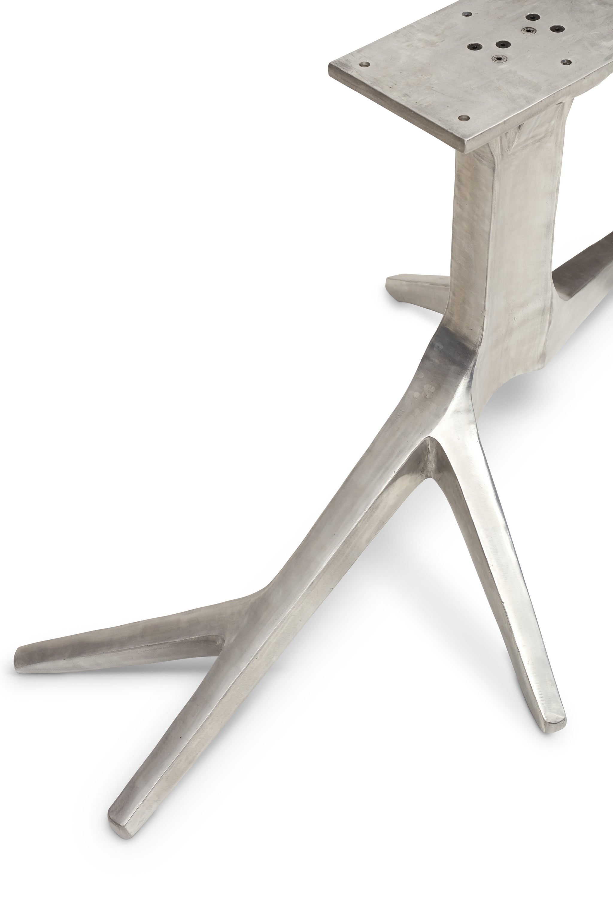 Urbia Trunk Dining Table