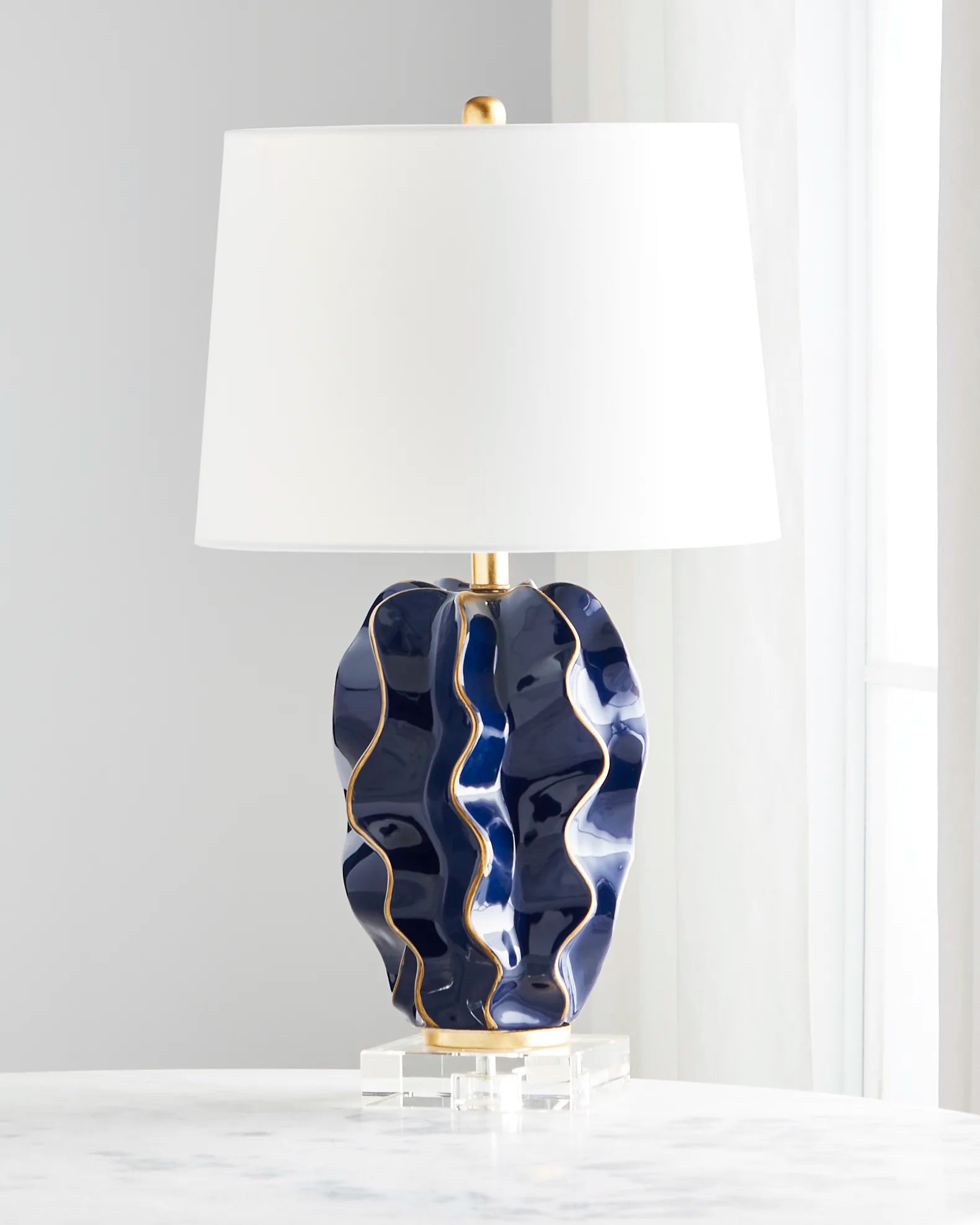 Old World Designs Hannah Wave Lamp